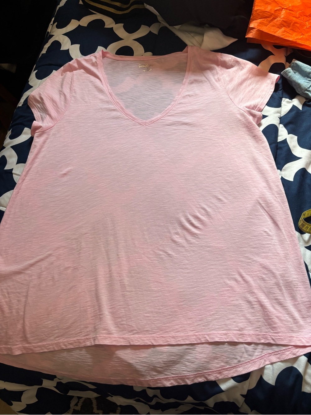 Lilly Pulitzer Light Pink V-Neck Short Sleeve Tee